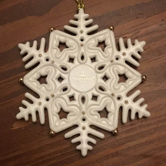 Villeroy and Boch Snowflake Ornament - Picture 2 of 4